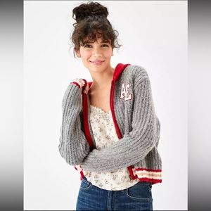 AMERICAN EAGLE SUPER SOFT RIBBED CROPPED ZIP UP KNIT CARDIGAN (NWOT)